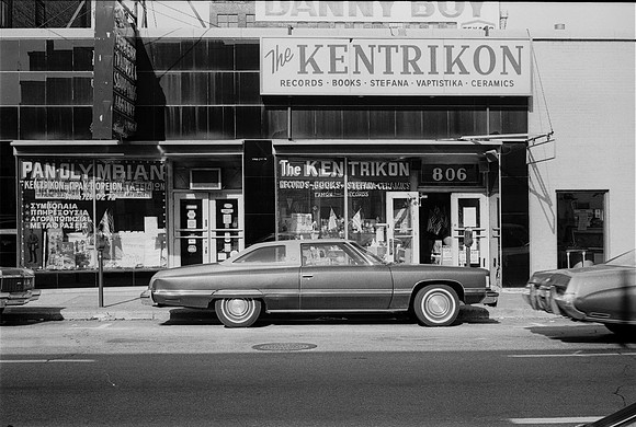 GREEKTOWN CHICAGO_HALSTED STREET 1975_28