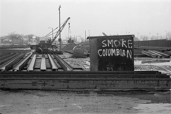 1978-1977_DEEP TUNNEL, SMOKE COLUMBIAN, DEBBIE LIPKIN CHAMPAIGN, 1977_02