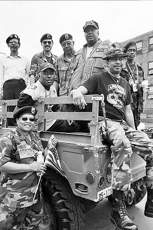 BUD BILLIKEN ROLL BW, 2003_06