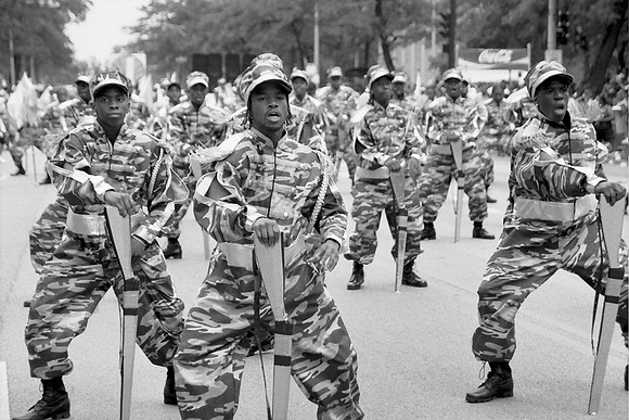 BUD BILLIKEN ROLL BW, 2003_22