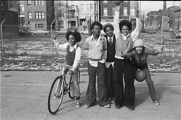 CABRINI GREEN KIDS 1974_25