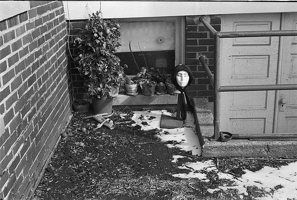 CABRINI GREEN NEIGHBORHOOD 1974_32