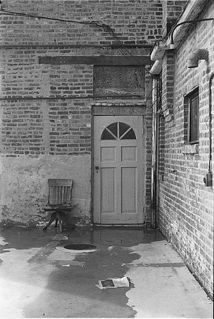 CABRINI GREEN NEIGHBORHOOD 1974_34