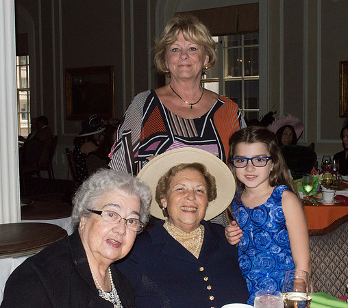 A MAD HATTERS LUNCHEON_059