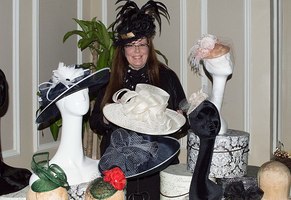 A MAD HATTERS LUNCHEON_055