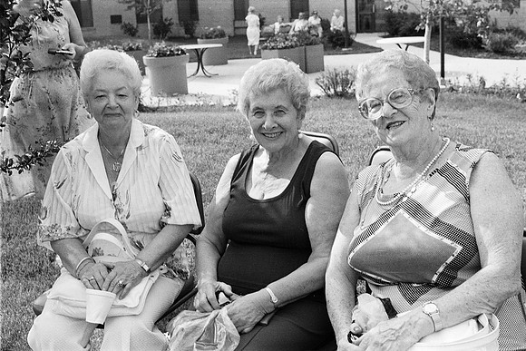 JEWISH FEST ROGERS PARK 1981_03