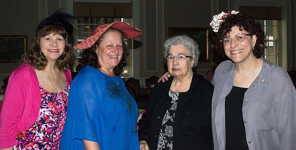 A MAD HATTERS LUNCHEON_030