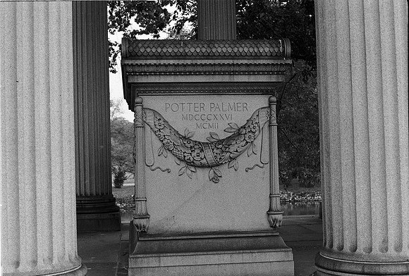 GRACELAND CEMETERY,1982_01