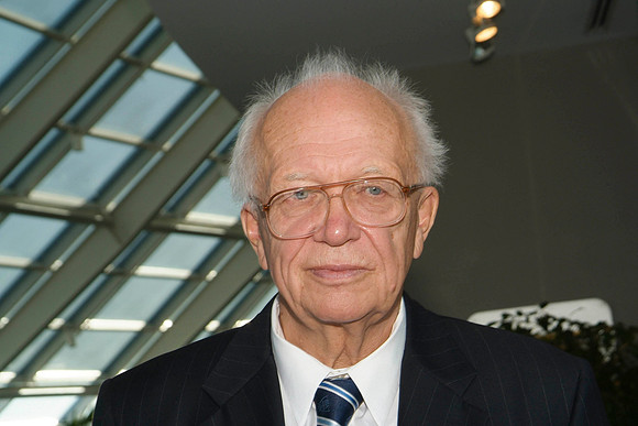 SPUTNIK 50, 2007 AT THE ADLER PLANETARIUM, SERGEI KRUSHCHEV