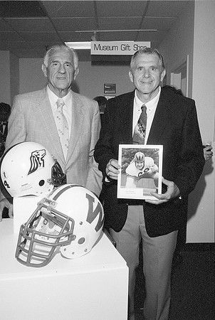 NHM, SPORTS EXHIBIT, 06-23-1994_-28