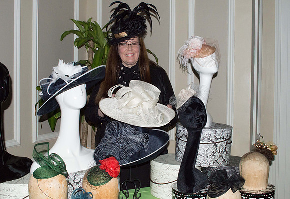 A MAD HATTERS LUNCHEON_054