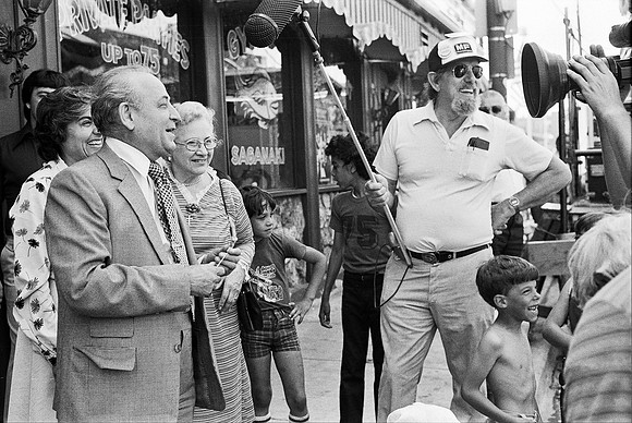 NHM, GATHER TOGETHER EXHIBIT 2022_GREEK FEST, LINCOLN SQUARE_1981_29-2