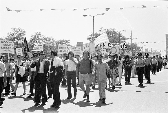 ROLL 2_TURKS GET OUT OF CYPRUS DEMONSTATION 1974_00