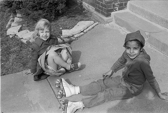 __7900 S. SAGINAW KIDS, CHICAGO 1974_10A