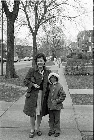_7900 S. SAGINAW KIDS, CHICAGO 1974_08A