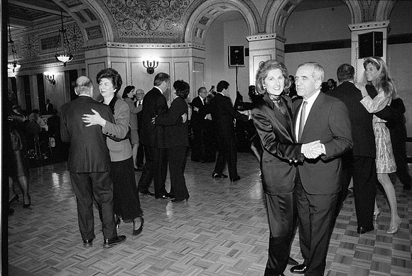ROLL 3, NHM, THREADS OF TRADITION GALA, 10-04-1996_28