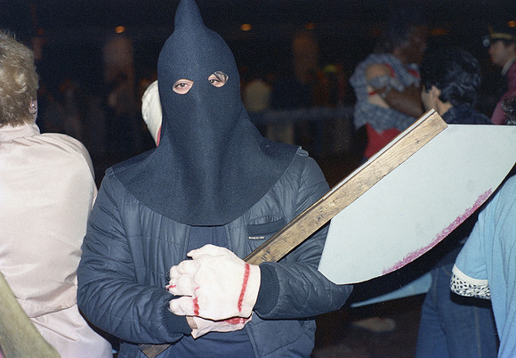 HALLOWEEN, OAK STREET & RUSH STREET, NEO 1982-08