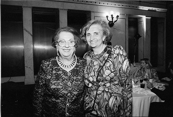 ROLL 5, NHM, THREADS OF TRADITION GALA, 10-04-1996_03