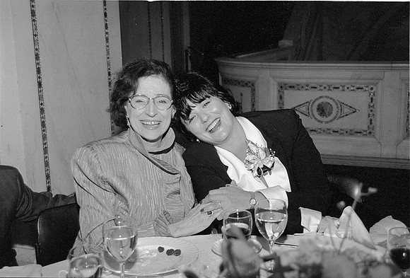 ROLL 4, NHM, THREADS OF TRADITION GALA, 10-04-1996_29