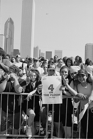 CHICAGO BULLS, MICHAEL JORDAN 1993 3-PEAT_ROLL 1_05