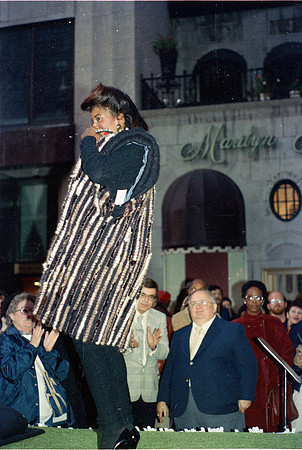 ROLL 3_OAK STREET FASHION SHOW 1982 (1)