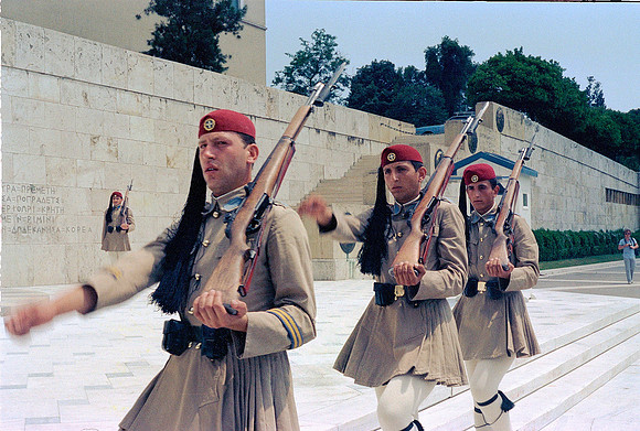 ROLL 1, ATHENS ARCHEOLOGICAL MUSEUM SYNTAGMA GR 1983_18