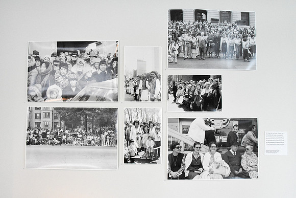 GATHER TOGETHER- STREET PHOTOGRAPHY BY DIANE ALEXANDER WHITE EXHIBIT PHOTOS_093