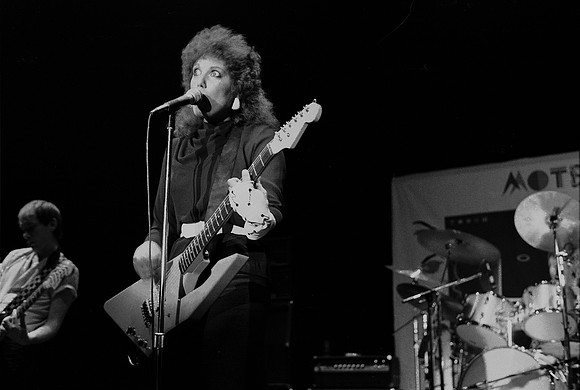 THE MOTELS, PARK WEST 1982_32