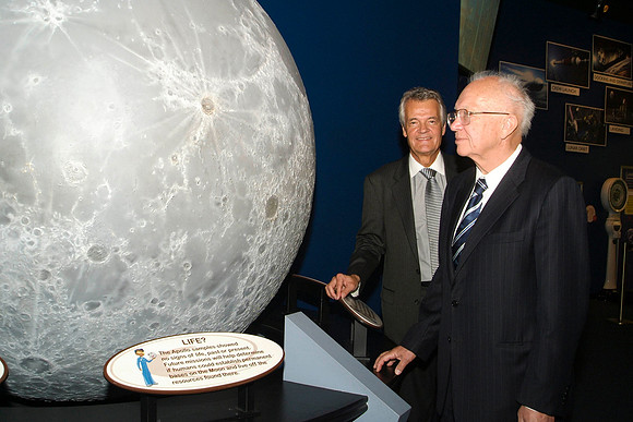 SPUTNIK 50, 2007 AT THE ADLER PLANETARIUM, SERGEI KRUSHCHEV