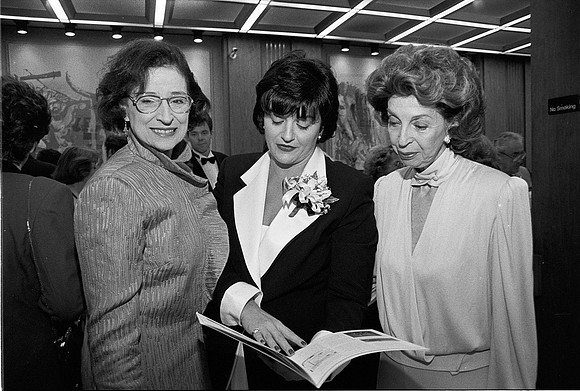 ROLL 1, NHM, THREADS OF TRADITION GALA, 10-04-1996 _06