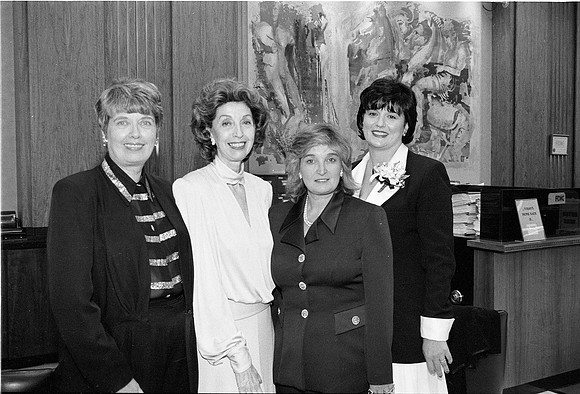 ROLL 3, NHM, THREADS OF TRADITION GALA, 10-04-1996_03