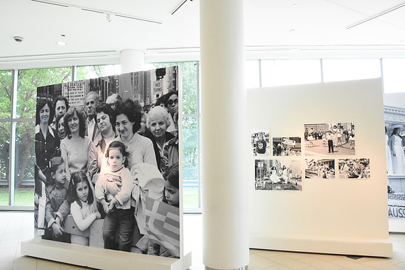 GATHER TOGETHER- STREET PHOTOGRAPHY BY DIANE ALEXANDER WHITE EXHIBIT PHOTOS_070