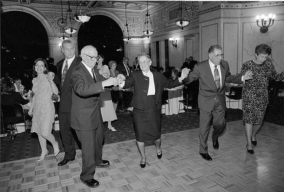 ROLL 4, NHM, THREADS OF TRADITION GALA, 10-04-1996_22