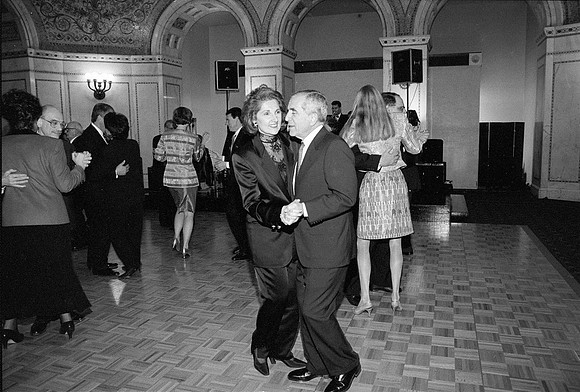 ROLL 3, NHM, THREADS OF TRADITION GALA, 10-04-1996_29